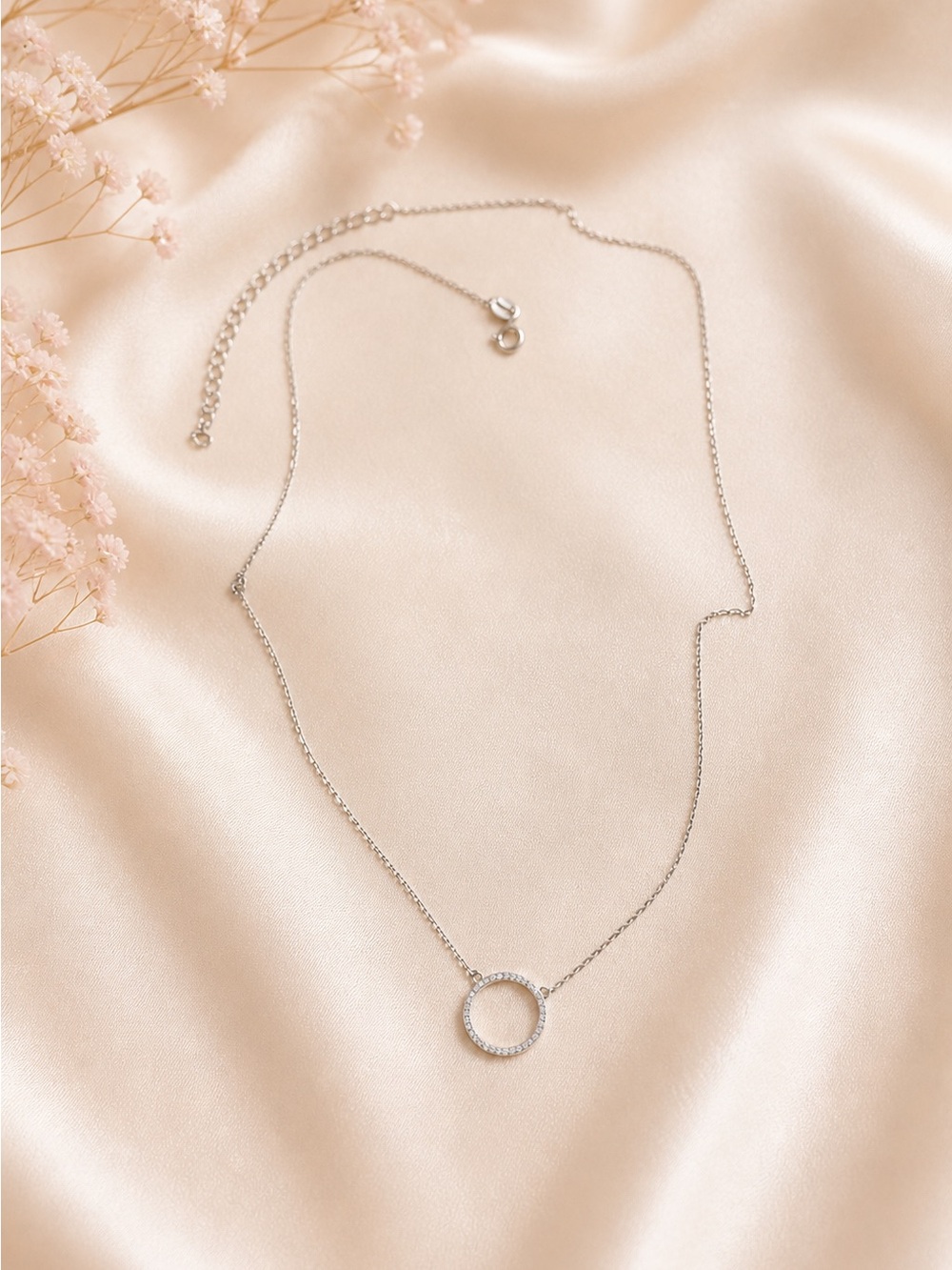 Delicate Silver Circle Pendant Necklace - Minimal Women's Jewelry